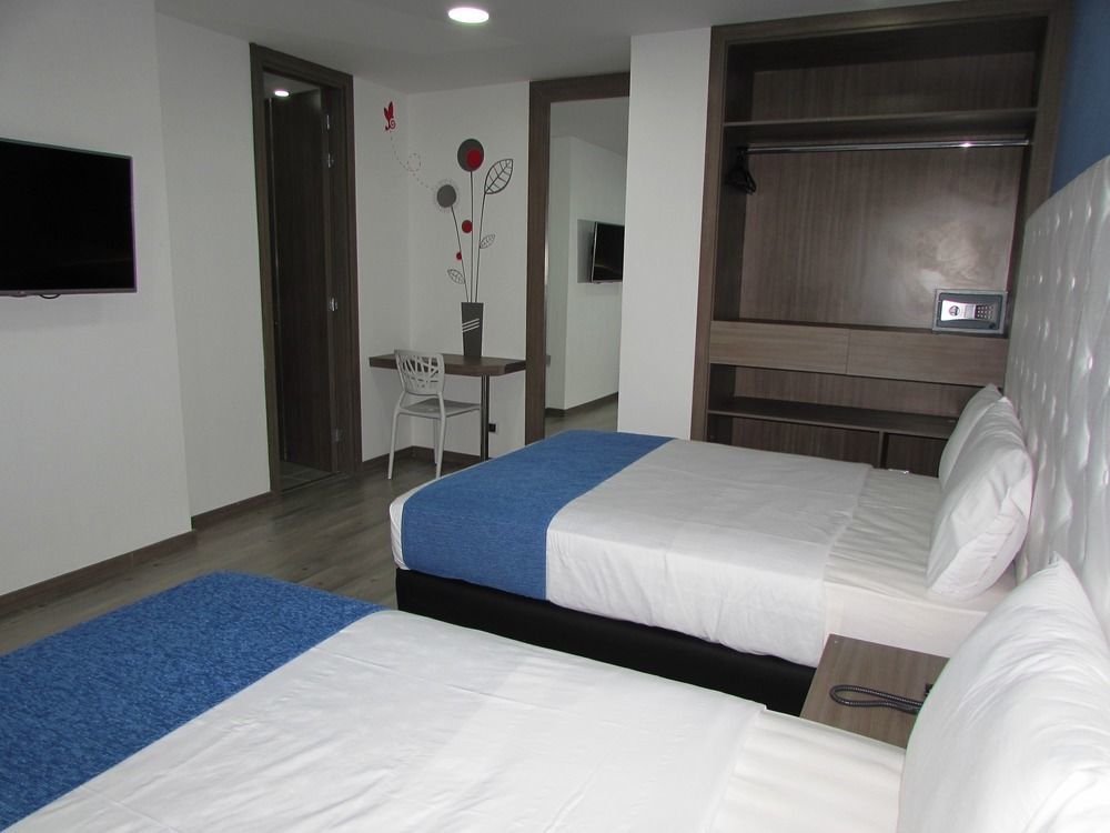 Aw Hotel Plaza Miranda Bogotá Zewnętrze zdjęcie