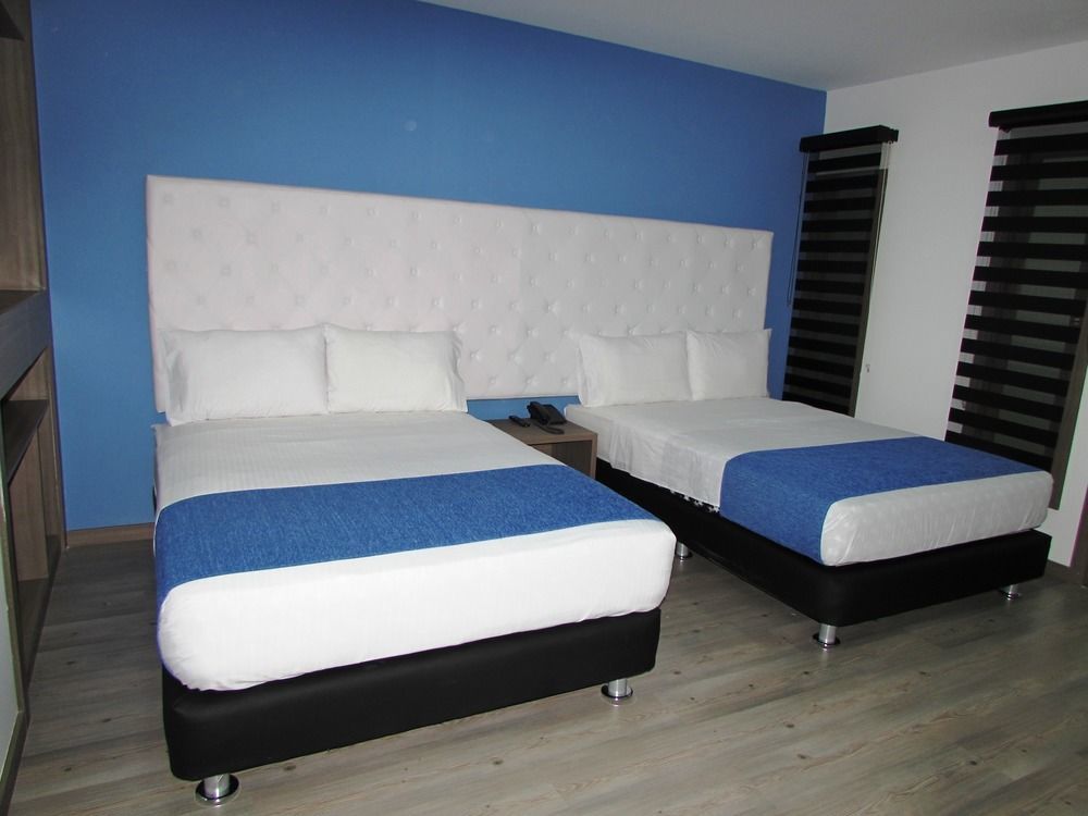 Aw Hotel Plaza Miranda Bogotá Zewnętrze zdjęcie