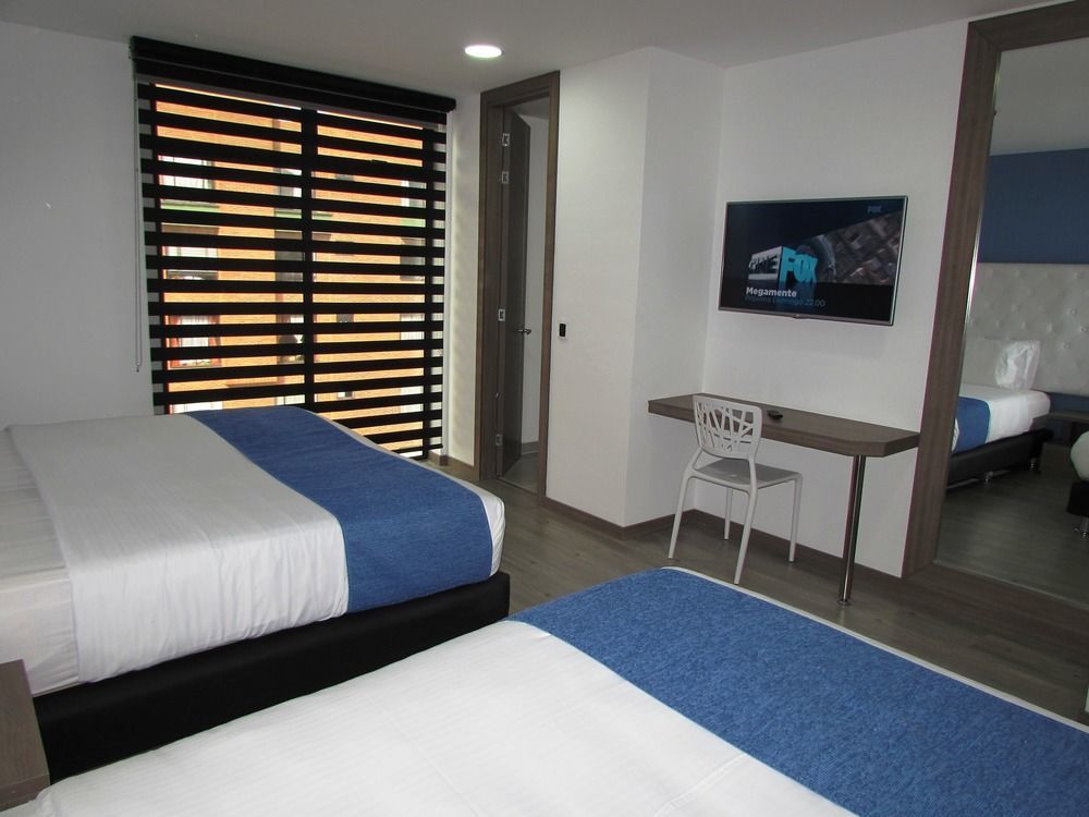 Aw Hotel Plaza Miranda Bogotá Zewnętrze zdjęcie