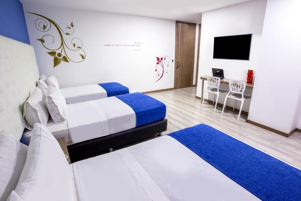 Aw Hotel Plaza Miranda Bogotá Zewnętrze zdjęcie