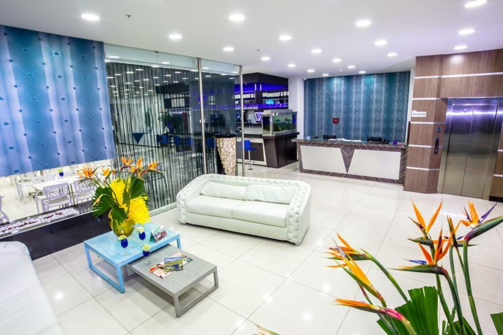 Aw Hotel Plaza Miranda Bogotá Zewnętrze zdjęcie